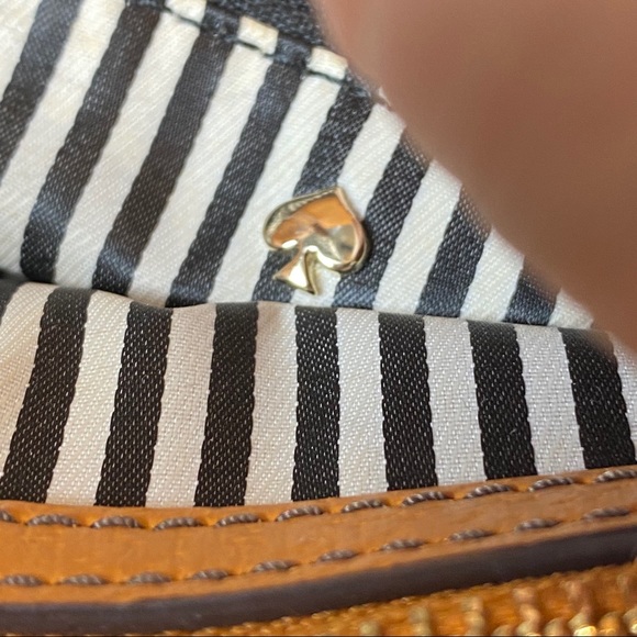 SOLD*** KATE SPADE Thompson Street Sam Satchel - Picture 4 of 16